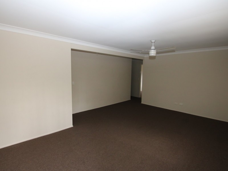 2/744 Browns Plains Road, Marsden QLD 4132