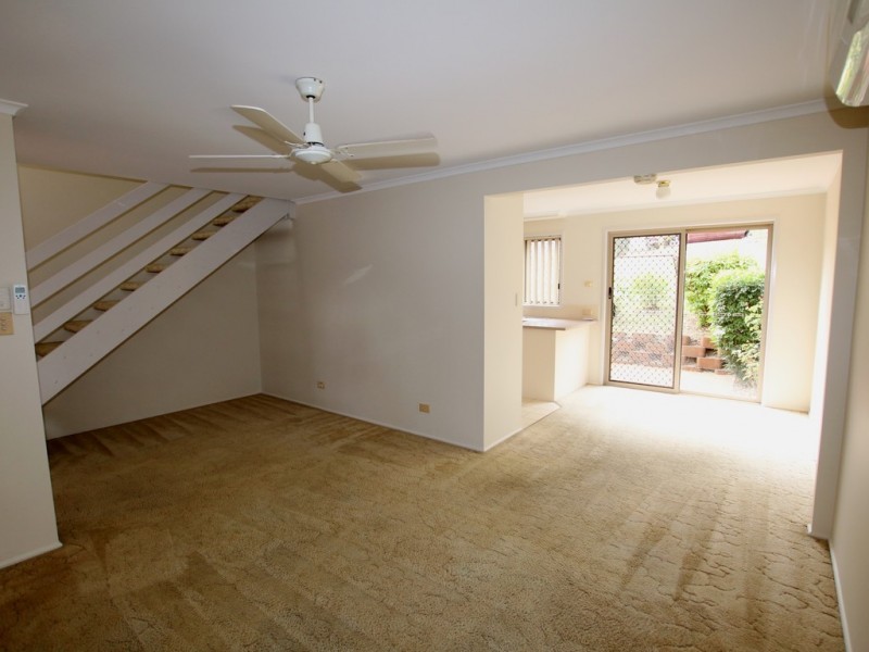 7/6 Ramu Street, Eagleby QLD 4207