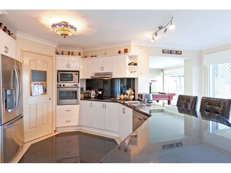 73 Belford Drive, Wellington Point QLD 4160