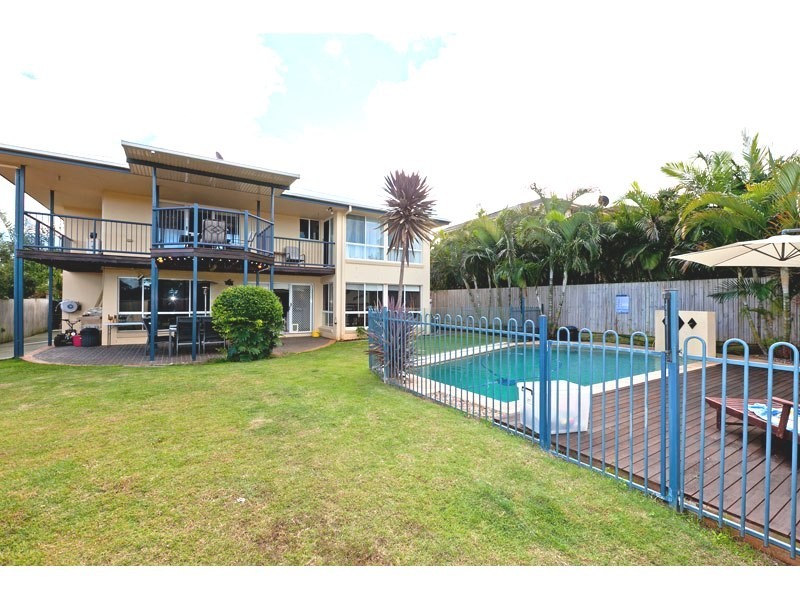 73 Belford Drive, Wellington Point QLD 4160