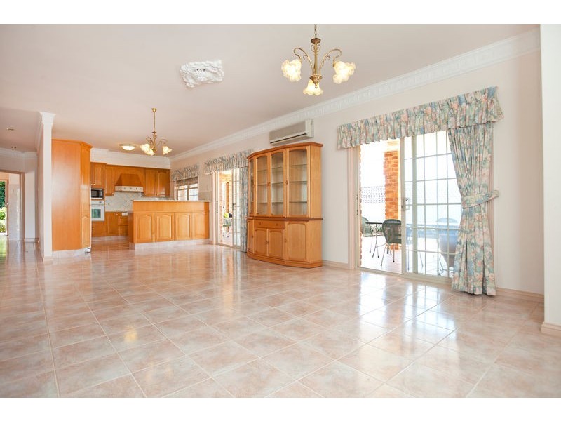 20-22 Marlborough Road, Wellington Point QLD 4160