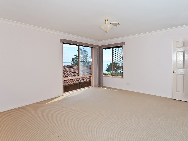 213 Esplanade, Redland Bay QLD 4165