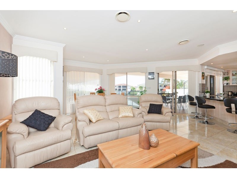 9 Masson Court, Wellington Point QLD 4160