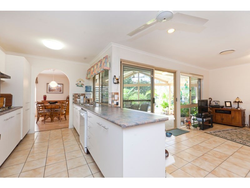 47 Agnes Street, Birkdale QLD 4159