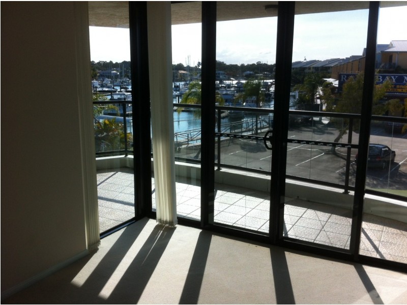 13-2 Masthead Drive, Cleveland QLD 4163