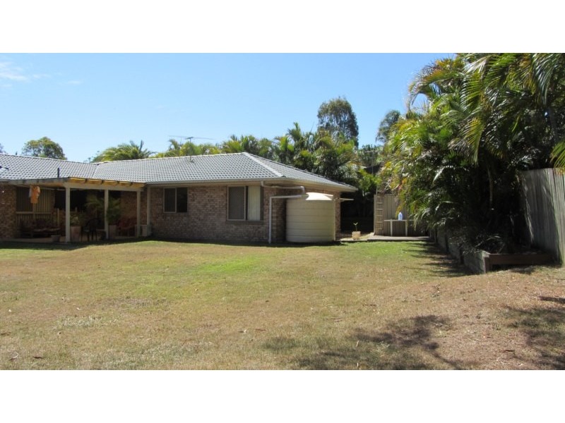 33 Cherry Street, Wellington Point QLD 4160