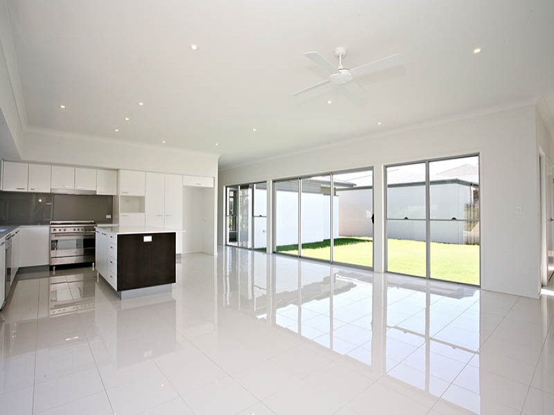 Wakerley QLD 4154