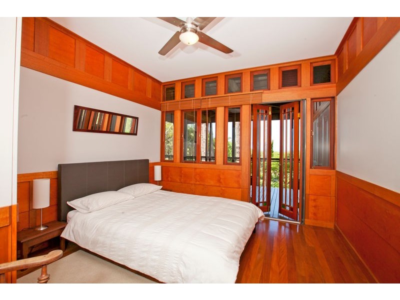 233 Main Road, Wellington Point QLD 4160