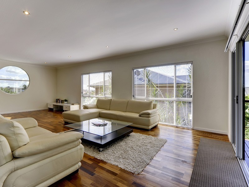 9 Dennison Court, Redland Bay QLD 4165
