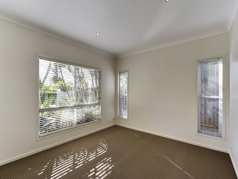 9 Dennison Court, Redland Bay QLD 4165