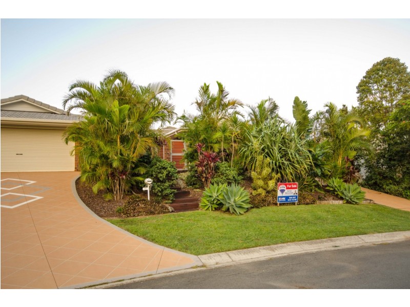 11 Macgregor Dr, Birkdale QLD 4159