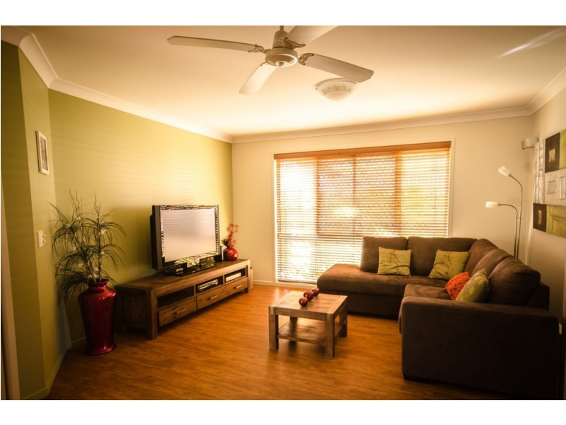 11 Macgregor Dr, Birkdale QLD 4159