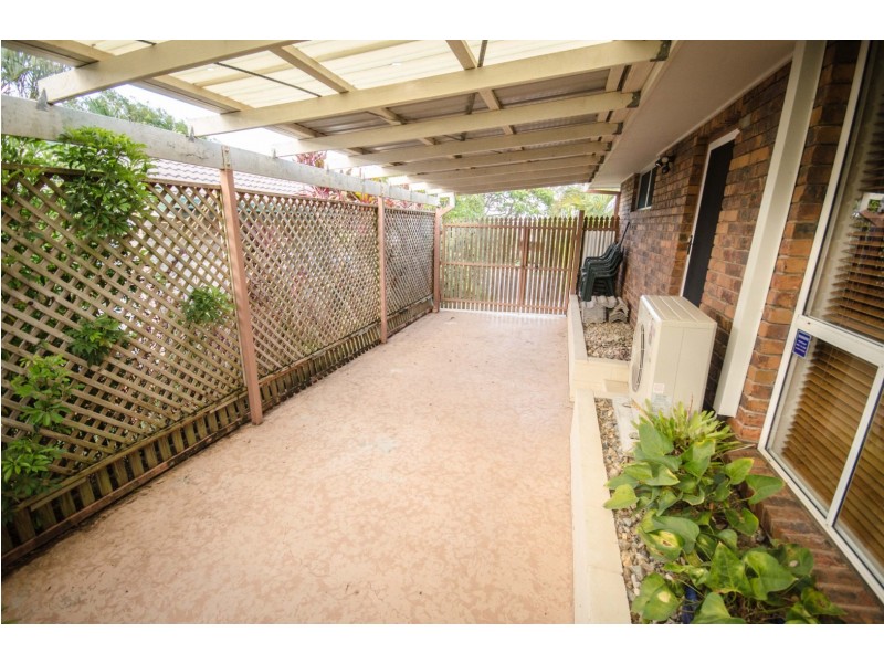 11 Macgregor Dr, Birkdale QLD 4159