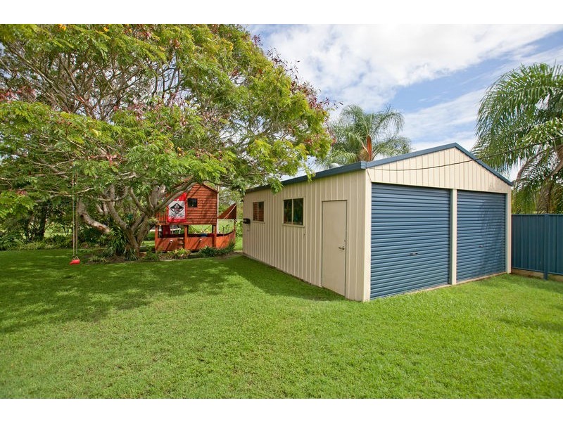 13 Catherine Street, Birkdale QLD 4159