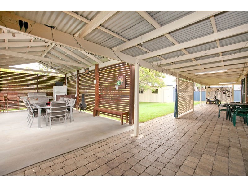 13 Catherine Street, Birkdale QLD 4159