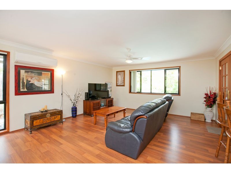 13 Catherine Street, Birkdale QLD 4159