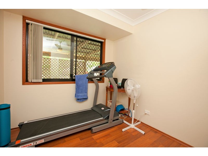 13 Catherine Street, Birkdale QLD 4159