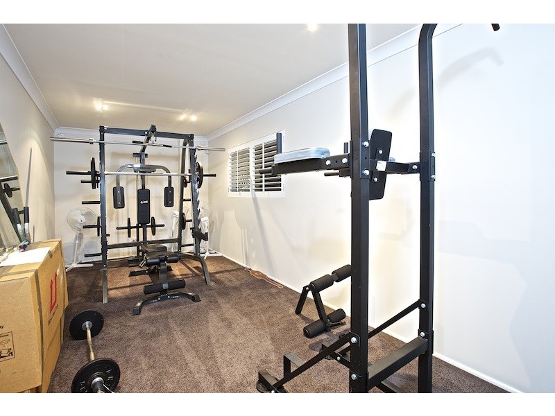 20 Hull Street, Thorneside QLD 4158