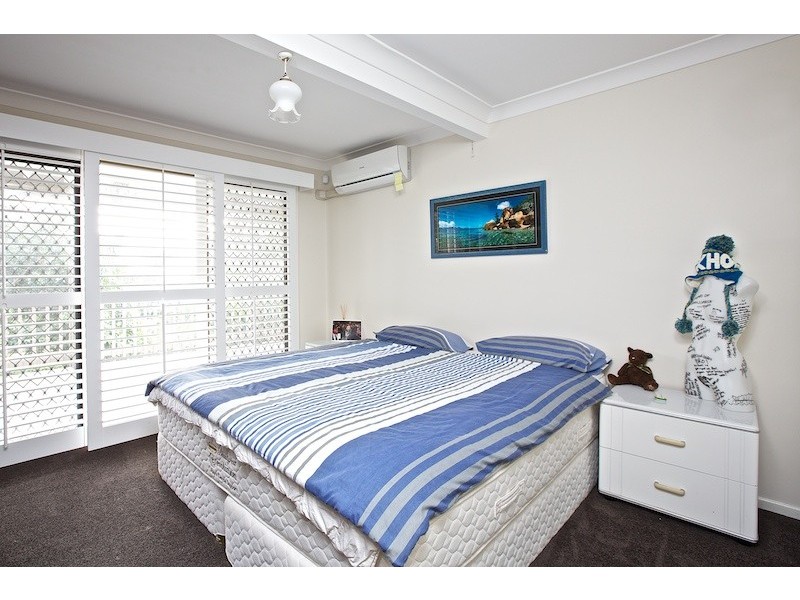 20 Hull Street, Thorneside QLD 4158