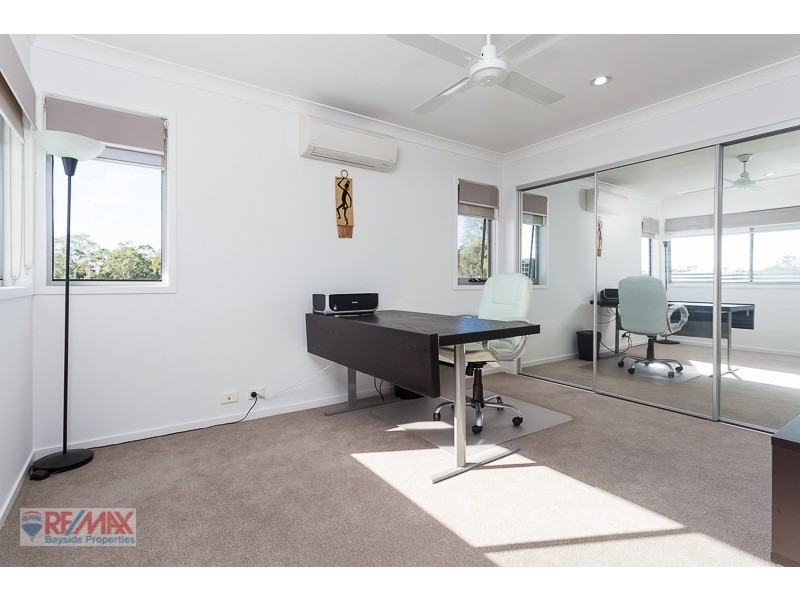 12 Esk Crescent, Wakerley QLD 4154