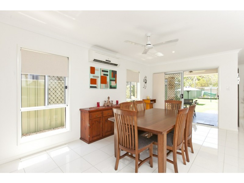 203 Mooroondu Road, Thorneside QLD 4158