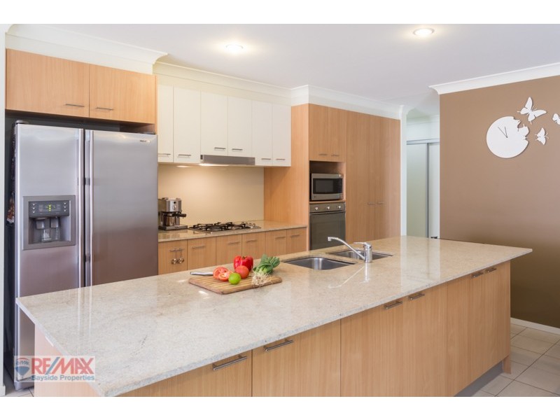 17 Hepburn Close, Wakerley QLD 4154
