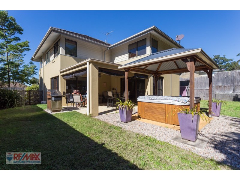 17 Hepburn Close, Wakerley QLD 4154