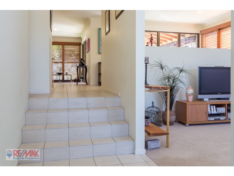 17 Hepburn Close, Wakerley QLD 4154