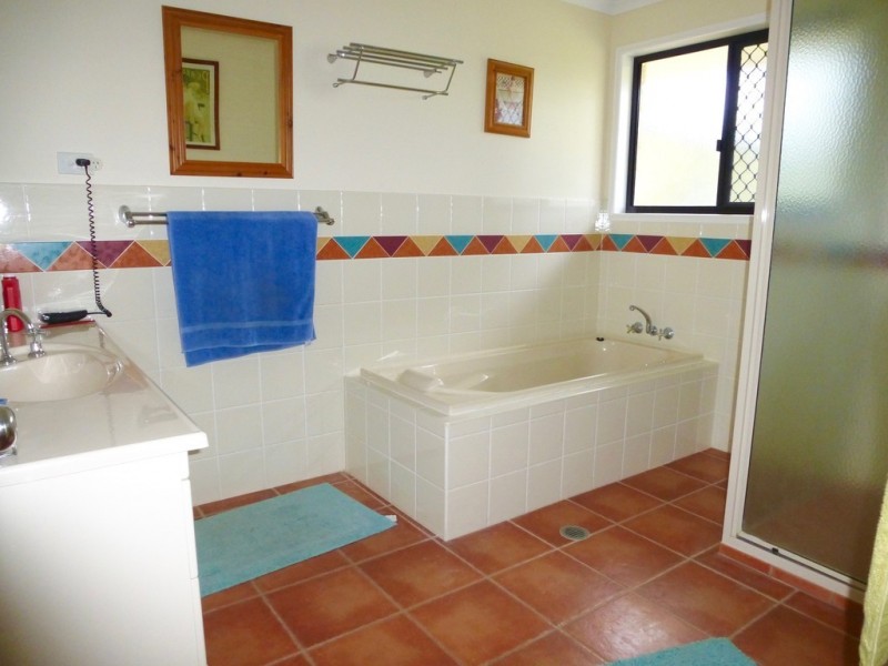 261 Messmate Drive, Miriam Vale QLD 4677