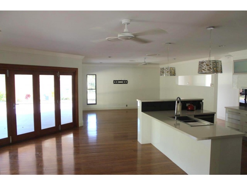 186 Streeter Drive, Agnes Water QLD 4677