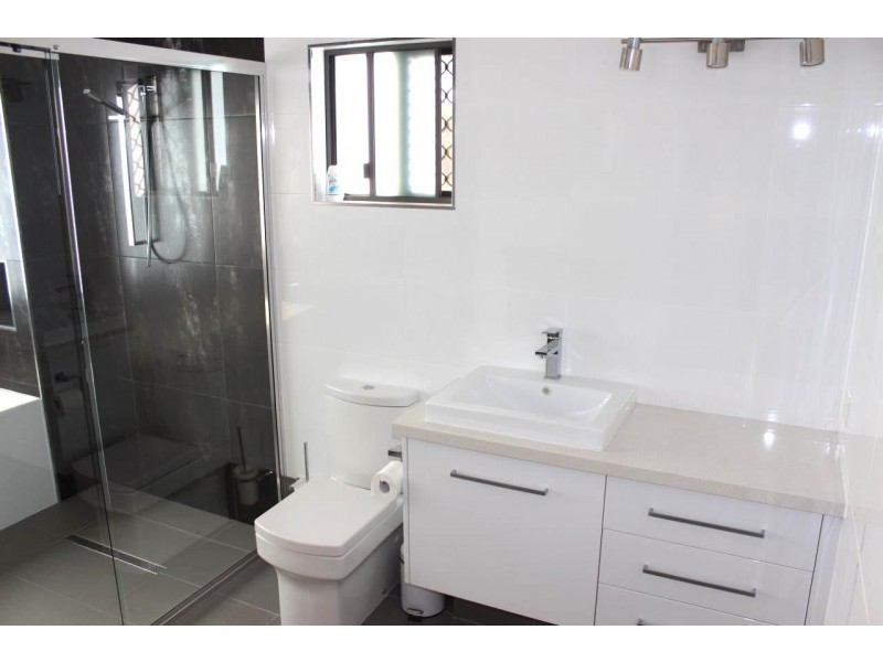 186 Streeter Drive, Agnes Water QLD 4677