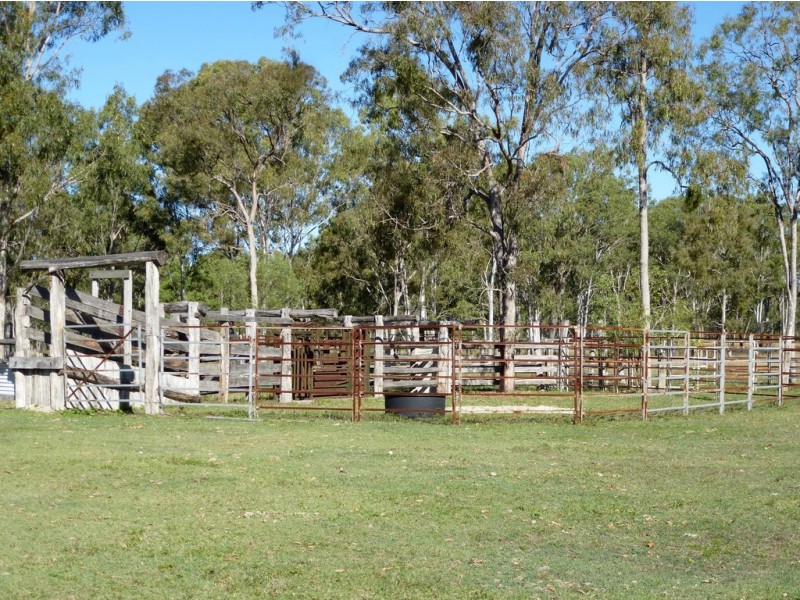 186 Dahls Rd, Colosseum QLD 4677