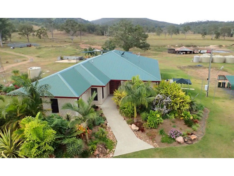 537 Hallorans Road, Mount Tom QLD 4677