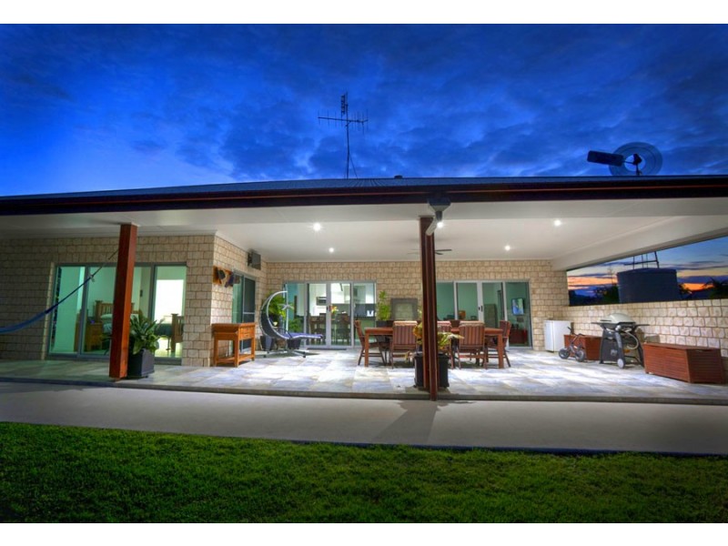 537 Hallorans Road, Mount Tom QLD 4677