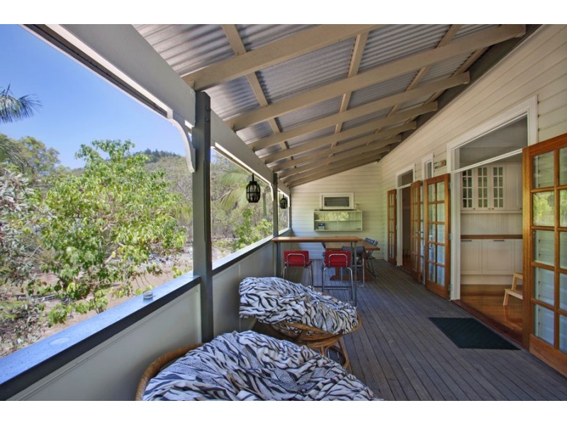 16 Bills Road, Agnes Water QLD 4677