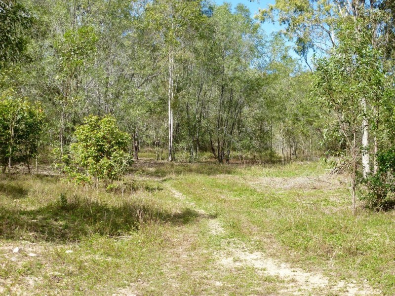 1283 John Clifford Way, Lowmead QLD 4676