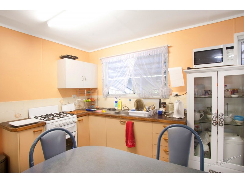 115 Uxbridge Road, Round Hill QLD 4677