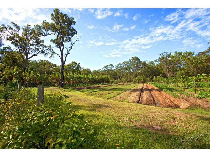 115 Uxbridge Road, Round Hill QLD 4677