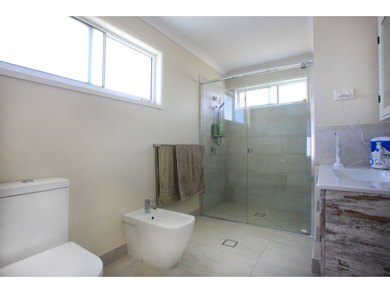 2 Joseph Banks, Agnes Water QLD 4677