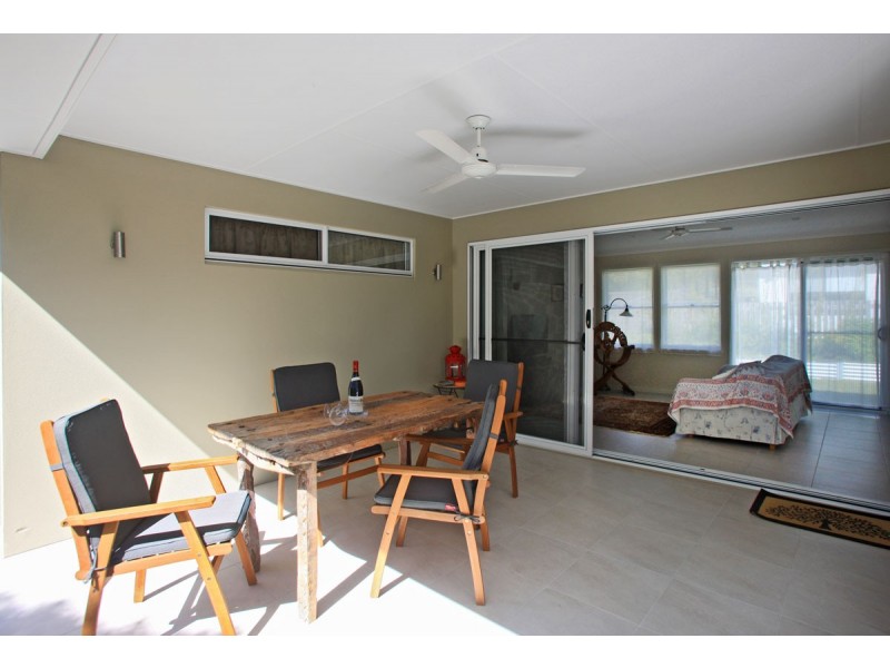 2 Joseph Banks, Agnes Water QLD 4677