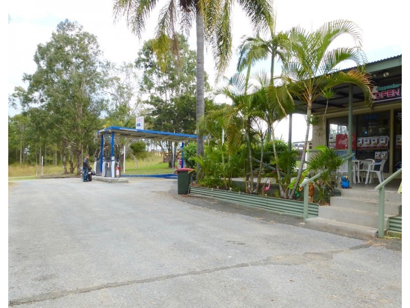 42651 Bruce Highway, Colosseum QLD 4677