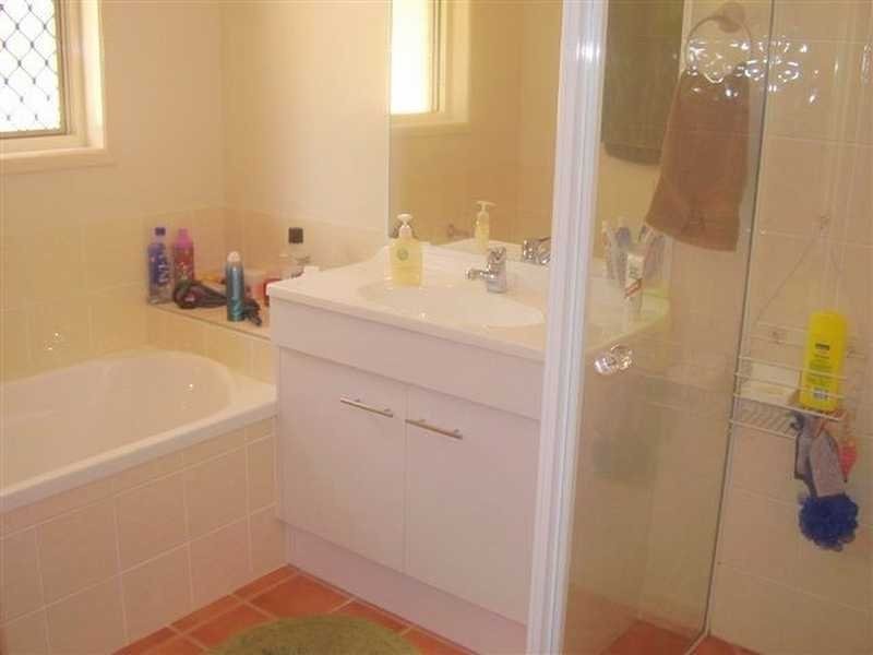 1345 Tableland Road, Mount Maria QLD 4674