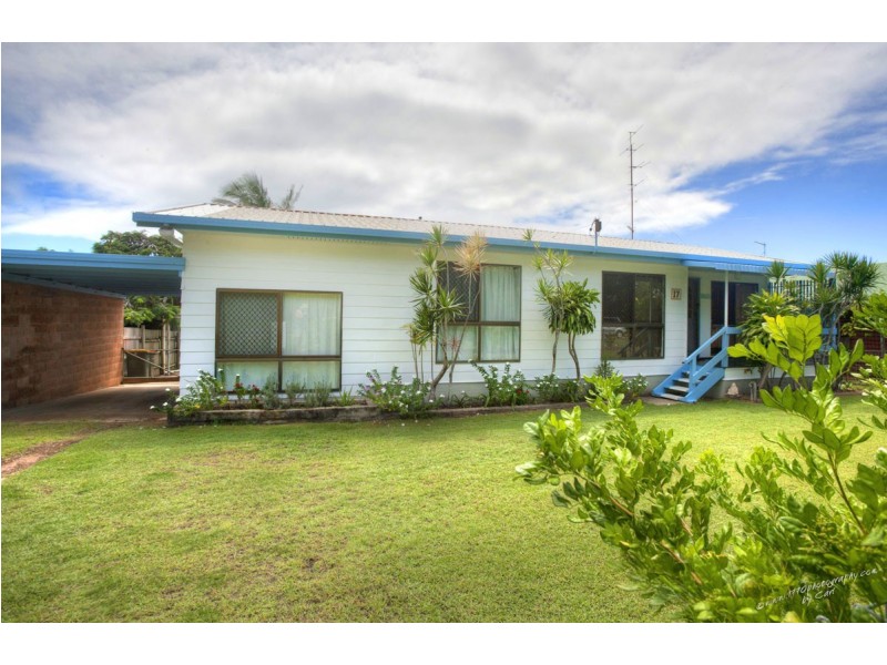 17 Springs Road, Agnes Water QLD 4677