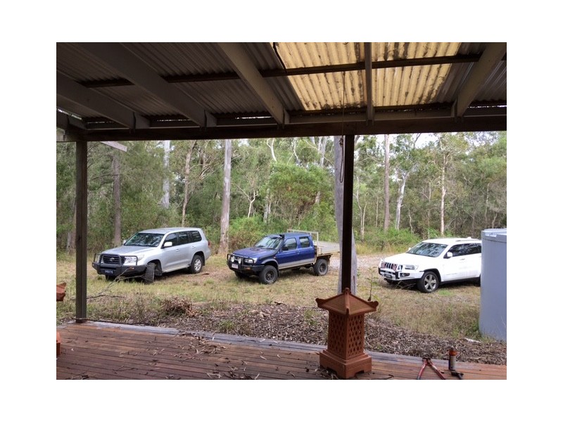 2546 Round Hill Road, Round Hill QLD 4677
