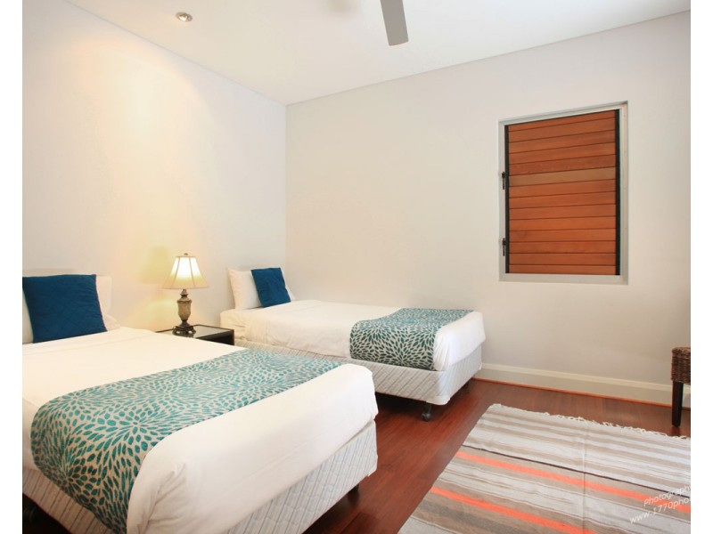 19/4 Ocean Beach Drive, Agnes Water QLD 4677