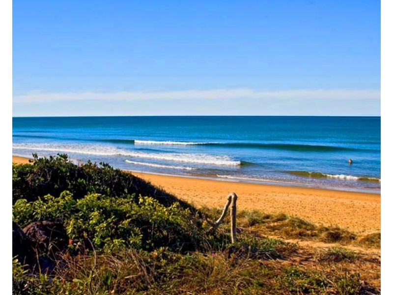 19/4 Ocean Beach Drive, Agnes Water QLD 4677