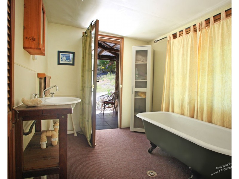 102 Rafting Ground Road, Agnes Water QLD 4677
