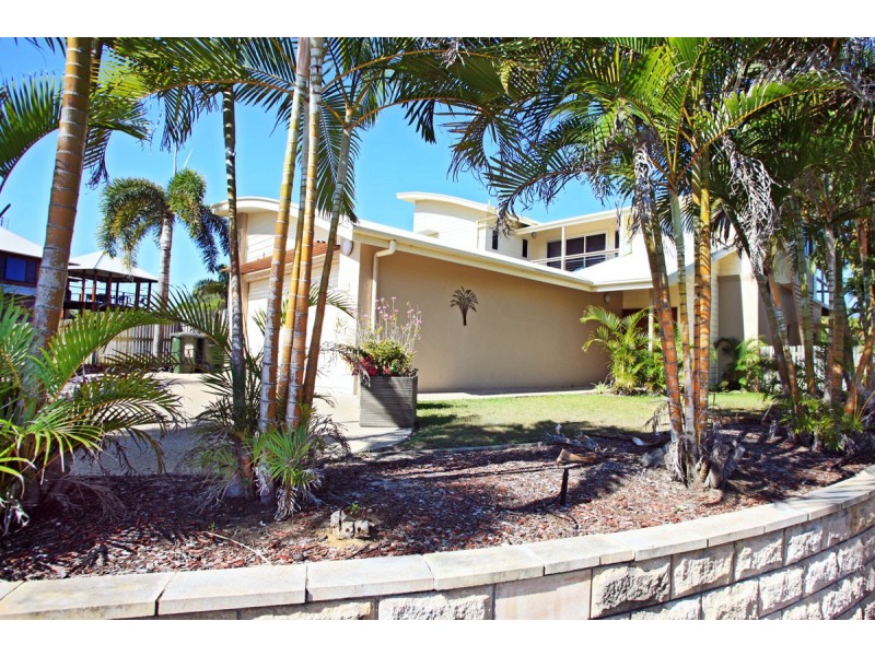 36 Atlantis Blvd, Agnes Water QLD 4677