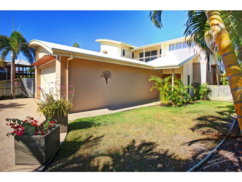 36 Atlantis Blvd, Agnes Water QLD 4677