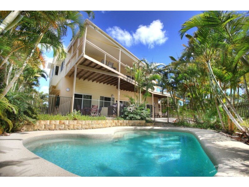 36 Atlantis Blvd, Agnes Water QLD 4677